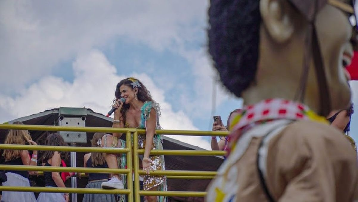 Carnaval Pipoca: Mariana Aydar com Forrozin e Alceu Valença com Bicho Maluco Beleza exaltam a cultura nordestina e arrastam cerca de 400 mil foliões ao Ibirapuera