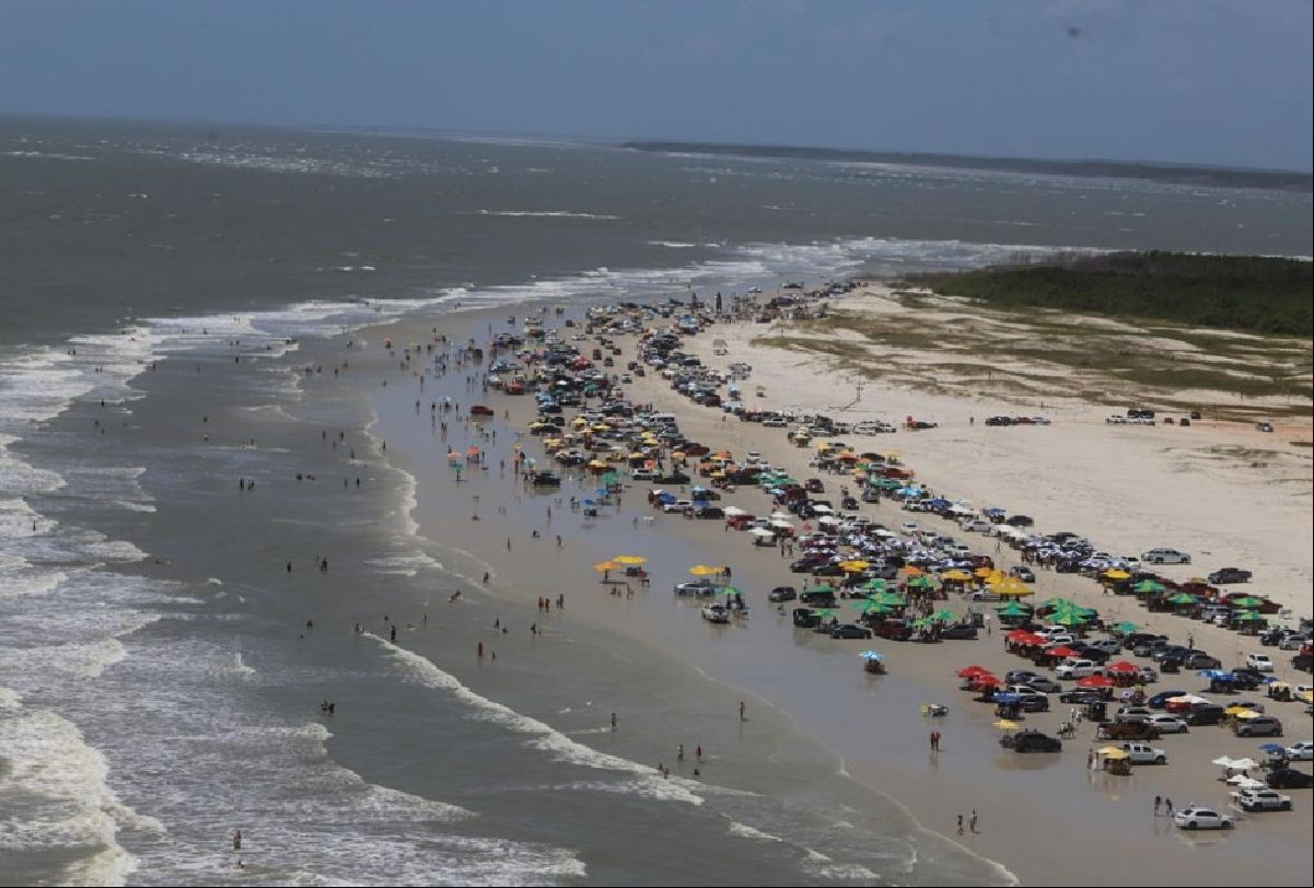 Conheça Salinas, a praia da COP 30 no Pará